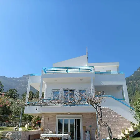 Gaby's * Koinira